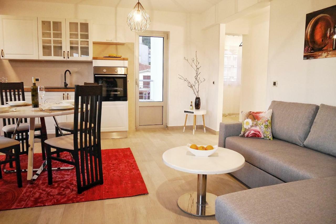 Apartments Mario Migros Makarska Ngoại thất bức ảnh