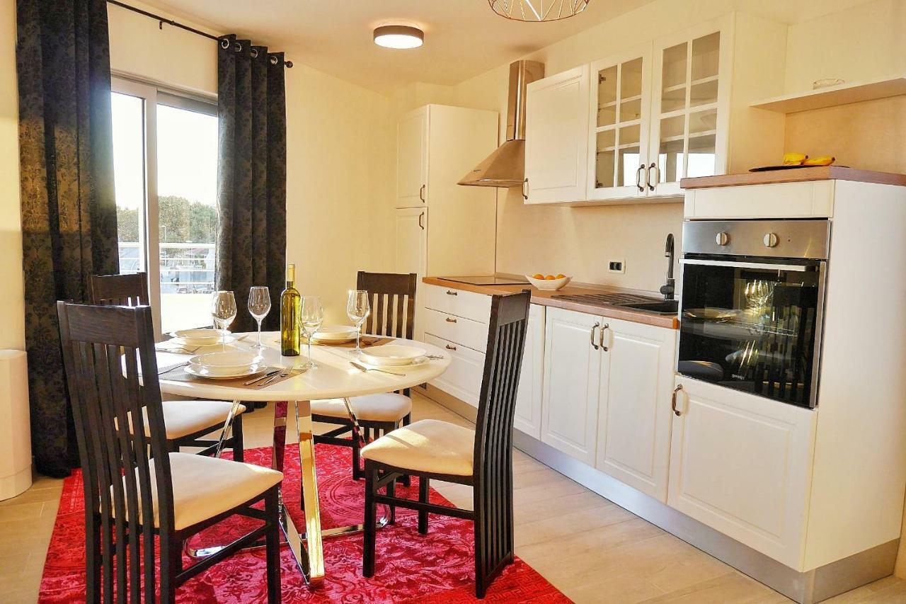 Apartments Mario Migros Makarska Ngoại thất bức ảnh