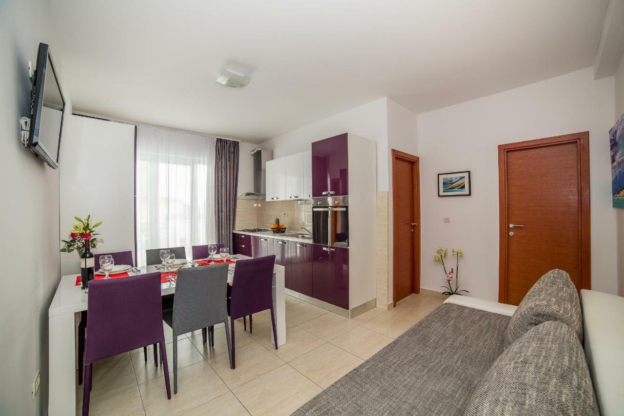 Apartments Mario Migros Makarska Ngoại thất bức ảnh